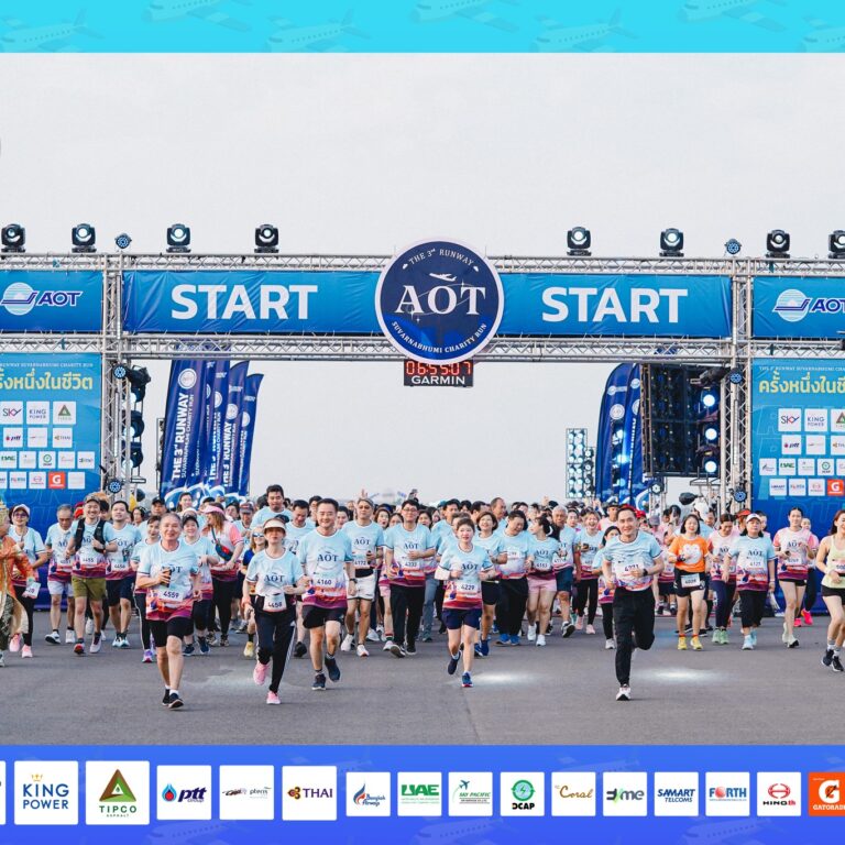 Chalom ชะลอมไอศกรีม งานเดินวิ่งการกุศล THE 3rd RUNWAY SUVARNABHUMI CHARITY RUN 1 chalom, งานวิ่ง, ชะลอม, ชะลอมไอศกรีม, ภัทรินทร์ฟู้ด, ออแกไนเซอร์, อีเวนท์, ไอติม, ไอศกรีมผลไม้เหมือนจริง, ไอศกรีมผลไม้แบบแท่ง
